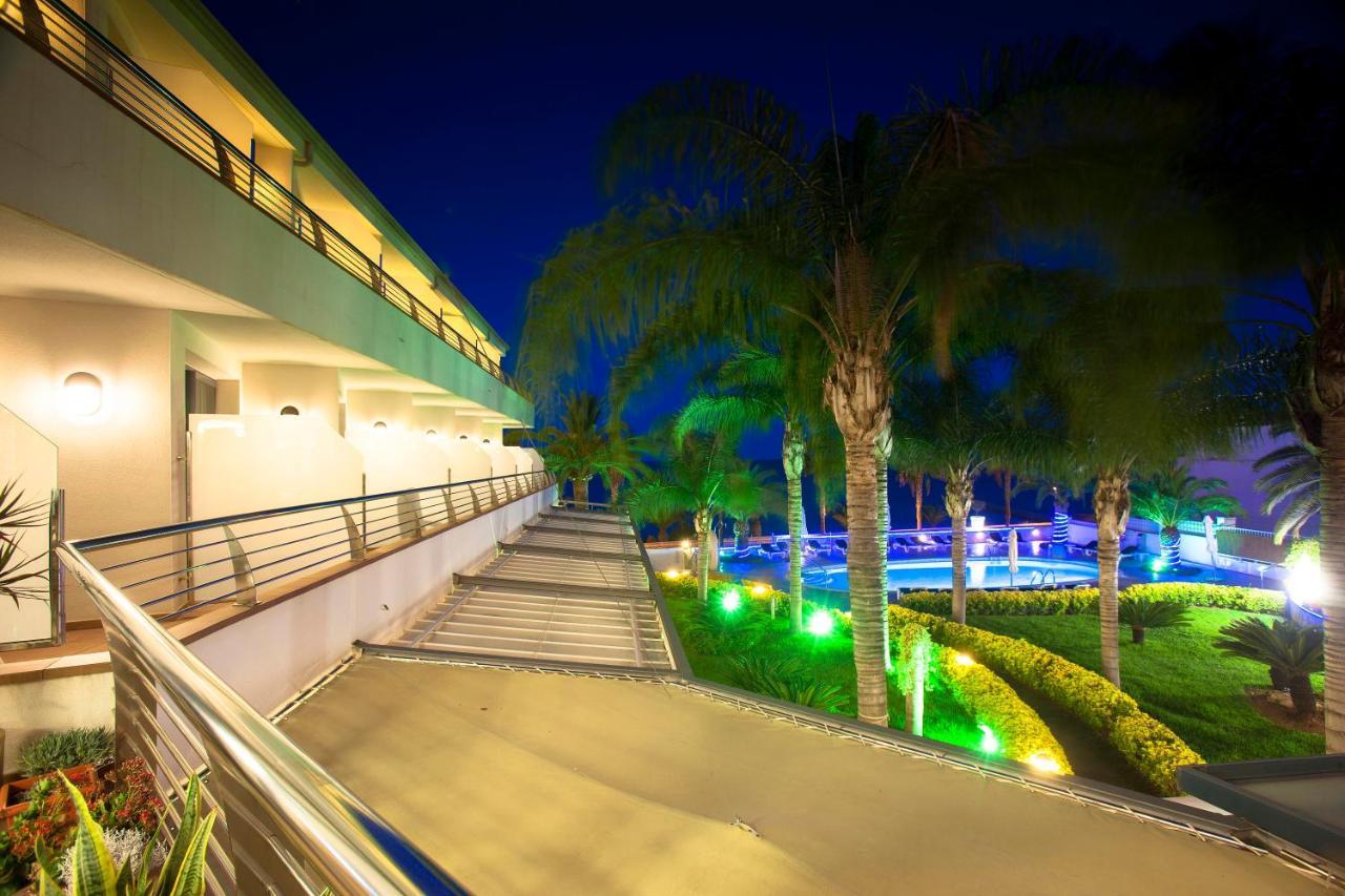 Hotel Miami Mar Sant Carles de la Ràpita Exterior foto
